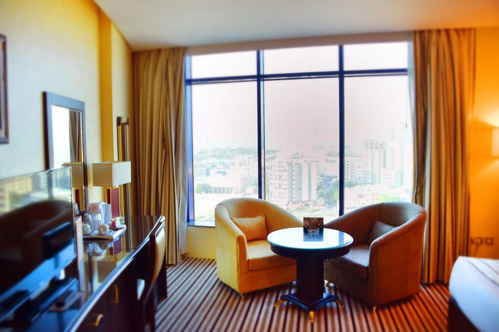 Al Bastaki International Hotel クウェート エクステリア 写真